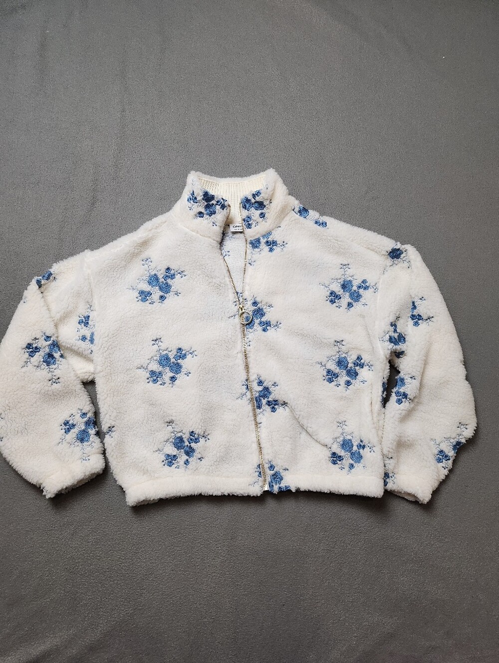 NWT ONLY Valentina Teddy Jacket Blue Floral Embroidery Zip Up Sherpa Cropped M